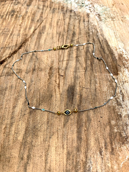 Fancy Detail Gold Y-Style Necklace with Labradorite