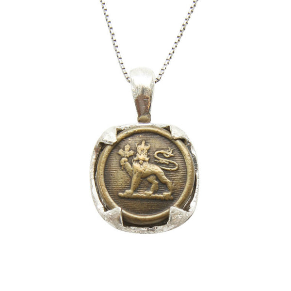 Vintage Canadian Medallion Necklace Lion Close up
